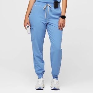 Figs technical collection in ciel blue